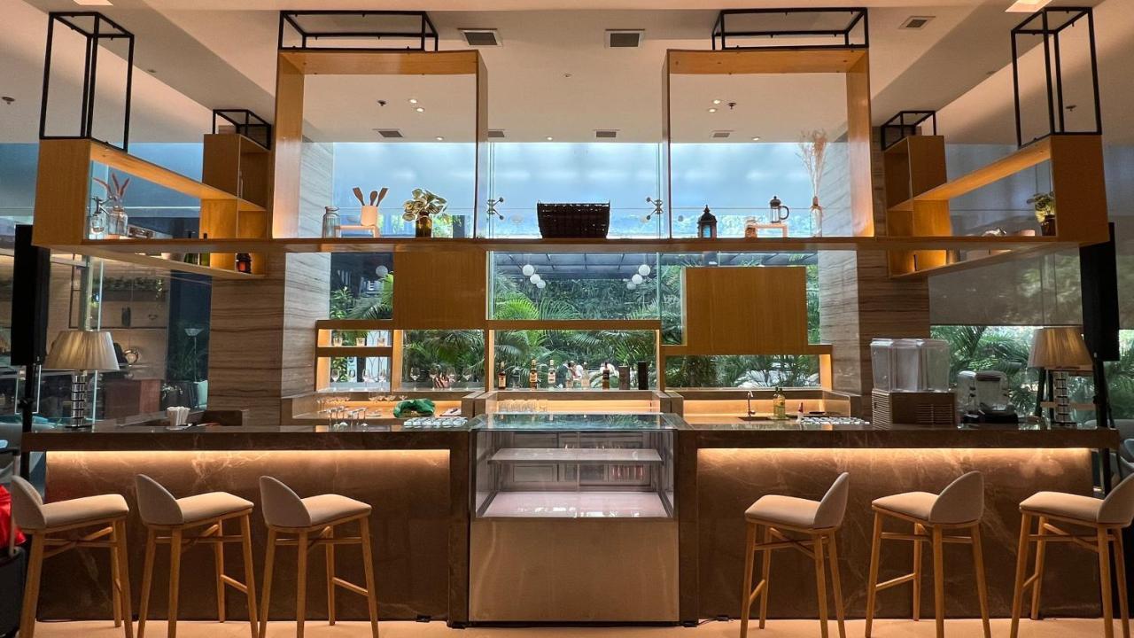 Holiday Inn Express Manila Newport City, An Ihg Hotel Paranaque City Εξωτερικό φωτογραφία