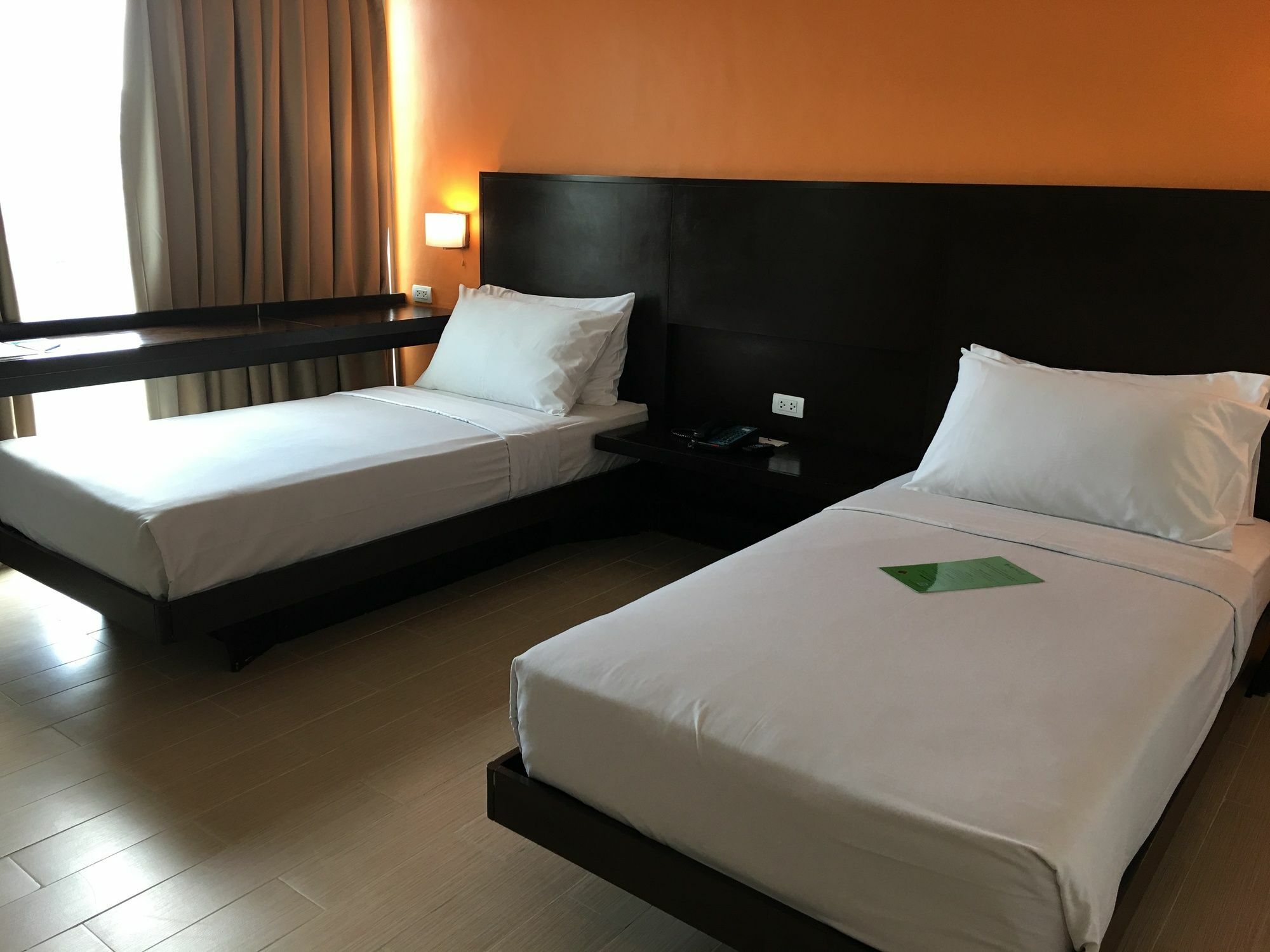 Holiday Inn Express Manila Newport City, An Ihg Hotel Paranaque City Εξωτερικό φωτογραφία