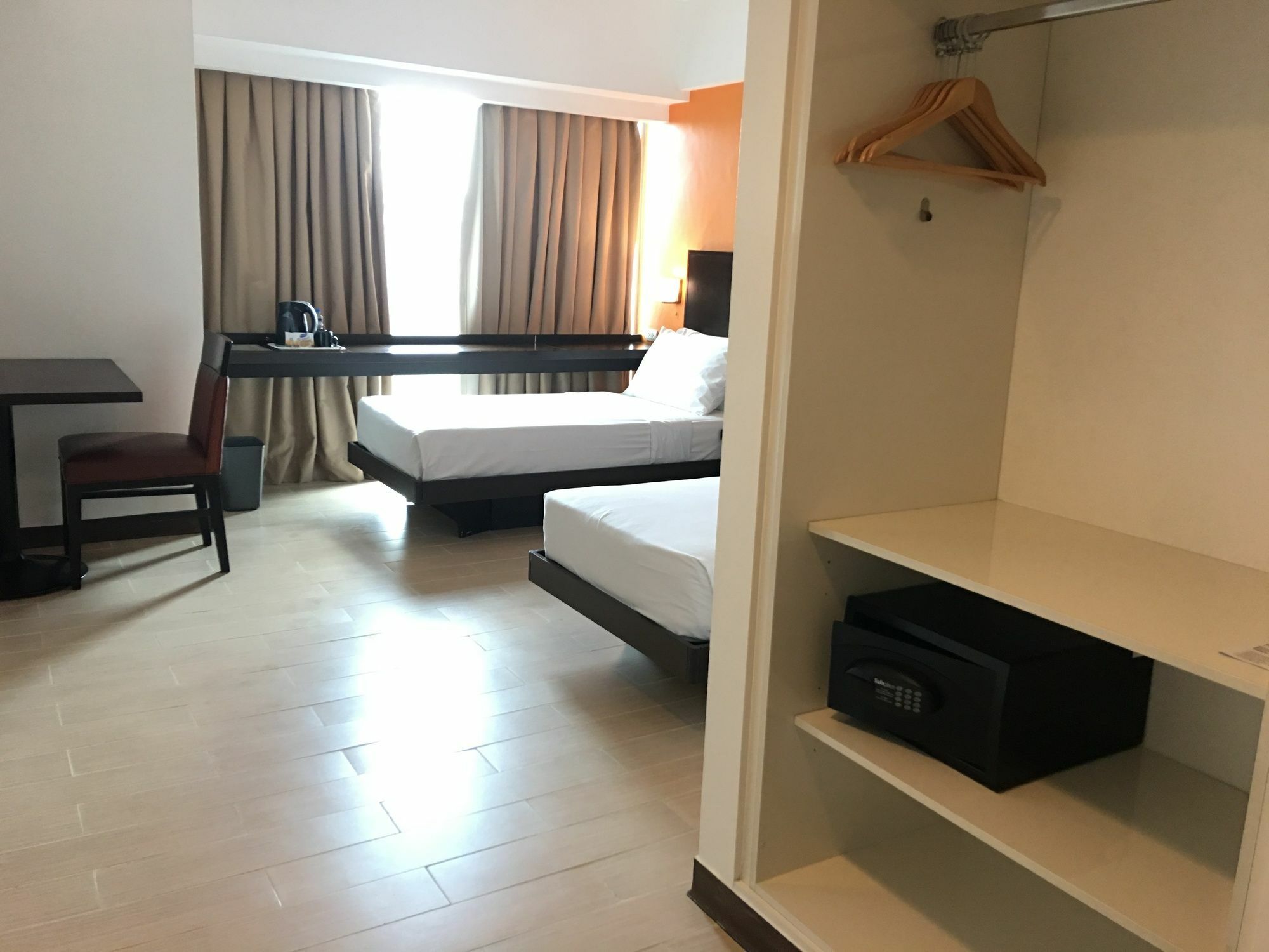 Holiday Inn Express Manila Newport City, An Ihg Hotel Paranaque City Εξωτερικό φωτογραφία
